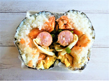 朝ご飯をマルッと包んで爆弾おにぎり!!