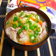 春の恵みたっぷり♪うちの満菜ほっこり豚汁