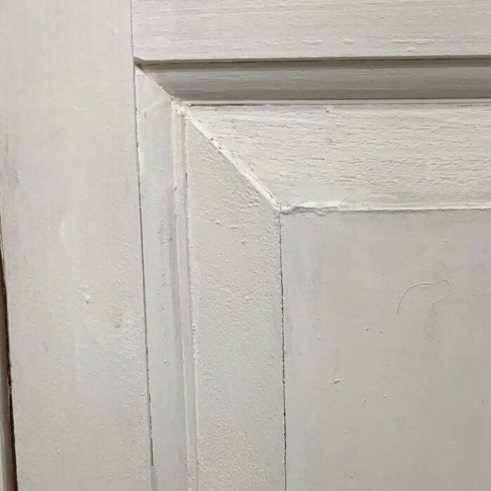 輸入住宅にあるキャビネットをイメージして制作!