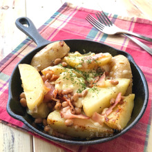 【常備食材×発酵食品でおつまみ】美肌効果☆チーズのせジャーマンポテト納豆 #おかず#満足感