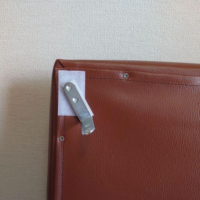 収納時に使うので、今はこの様に斜めに付けておきます