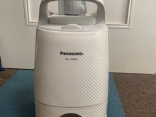 髪の毛がからまりづらい掃除機