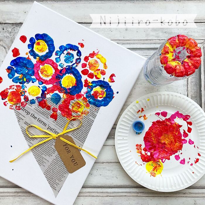 【親子工作】ペットボトルで♪オシャレな花束の絵