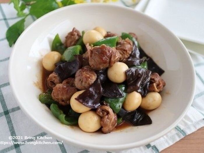 丸めればご馳走!牛こまボールと生きくらげの中華炒め