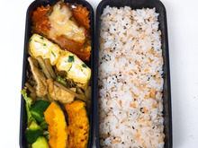 【受験フードなジミ弁】さばのトマトソース弁当