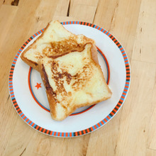 ちょっとの塩分がいい!フレンチトースト♡「ジブリの食卓 アーヤと魔女」レシピより