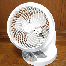 100均アイテムでサーキュレーターのホコリを防止!