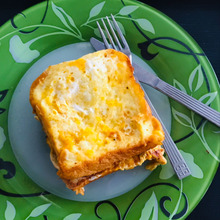 ふんわりとろん『ボーイスカウトが作ったまともなあげやきパン』