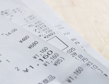 貯金大好き主婦が伝授!スーパーではなく「ドラッグストアで買うべき食料品」3つ