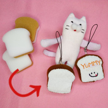 ミニミニ食パンスポンジで作る☆食パンストラップ