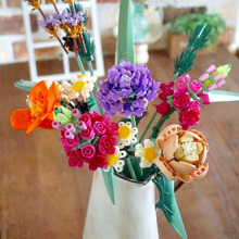 話題のLEGO(レゴ)のフラワーブーケ―を作りました!