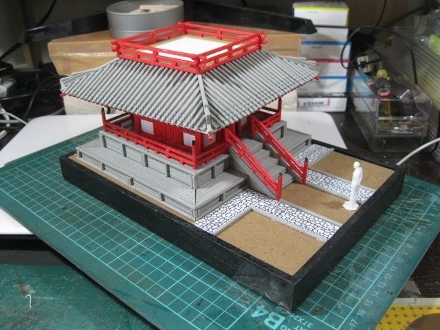 １００均材料で五重塔模型を作るー５（初層部屋根製作）