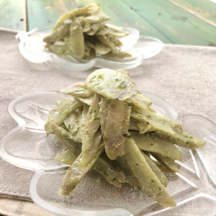 【茹でて混ぜて5分で完成☆】アンチエイジング効果☆ごぼうとチーズのジェノベーゼサラダ