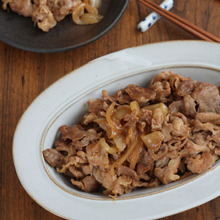 豚切り落とし肉で!安くてたっぷり作れる豚の生姜焼き【下味冷凍レシピ】