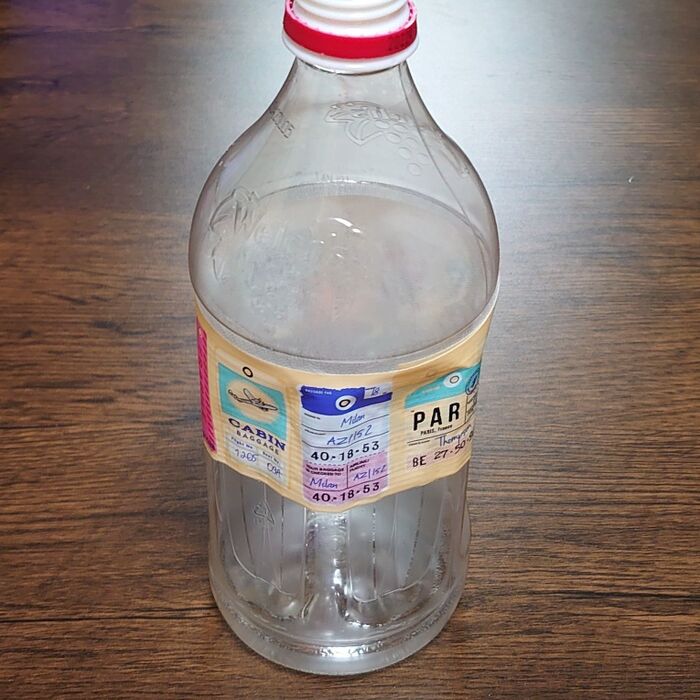 ボトルの上の部分を乗せたら