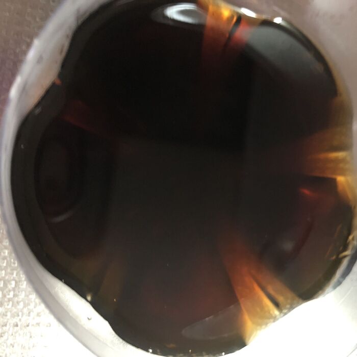 粗熱が取れたら冷蔵庫で冷やします