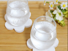 ペットボトルキャップでお花型のコースター