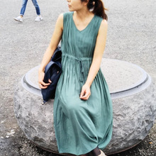 着やせロングワンピース~ワンサイズアップのものを!