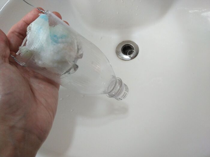 たまった水が捨てれます。