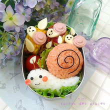 Instagram保存数100超え!カタツムリ親子の梅雨散歩で梅雨弁当
