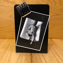 ブックエンドで文具を目隠し収納