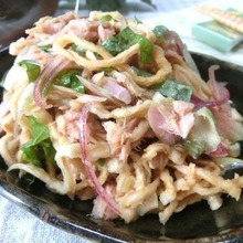 ツナ缶で戻すからうま味たっぷり♪ 切り干し大根とツナの香味和え