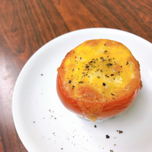 ツナ缶で!トマトカップグラタン