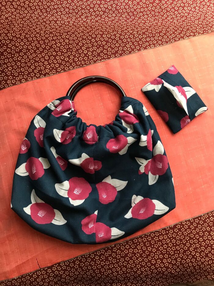 100均手ぬぐいで、和モダンバッグ&ティッシュカバー (^○^)浴衣にもぴったり!