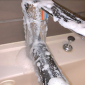 【洗剤の比較つき】蛇口の水垢を一掃するなら◯◯で!