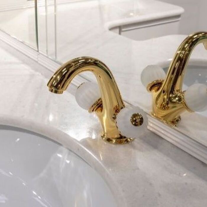 ④鉄・セメント・大理石での使用は避ける