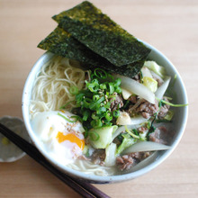 お野菜たっぷり♪牛切り落とし肉と野菜炒めラーメン