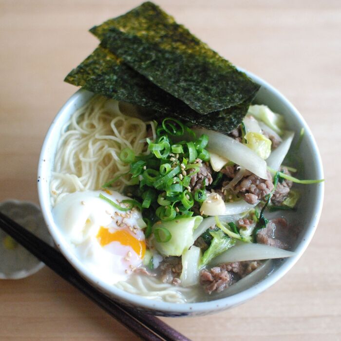 お野菜たっぷり♪牛切り落とし肉と野菜炒めラーメン