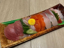 半額の刺し身でトライ! スーパーの刺し身をグレードアップ