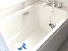 湯船につかるだけでキレイに! 洗わないお風呂掃除