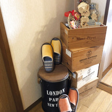 トラッシュ缶???→スリッパ入れとして細工