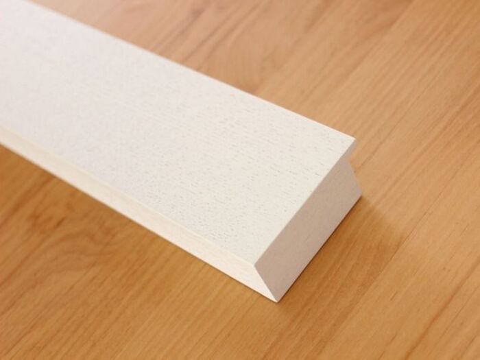 無印の「壁に付けられる家具・長押」