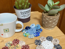 ハギレが活躍! ヨーヨーキルトのカントリー風コースター!