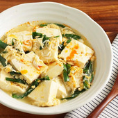 便利な野菜だし使用♪【豆腐とにらの卵とじ】