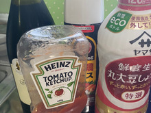 ケチャップを最後まで綺麗に使う方法