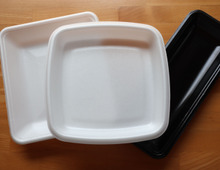 捨てる前に!「食品トレー」をキッチンで徹底活用する方法