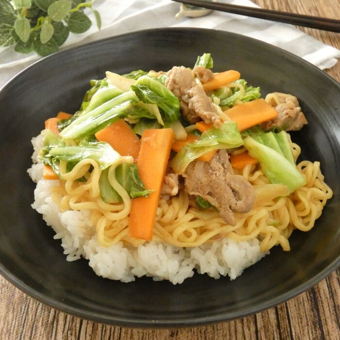 電子レンジ★ボリュームたっぷりラーメン丼
