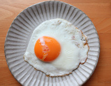 「目玉焼き」が超絶おいしくなる♪卵のプロが教える作り方のコツとは?