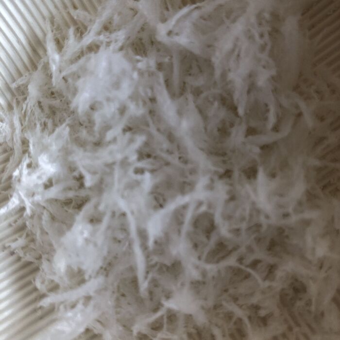 発泡スチロールをおろします