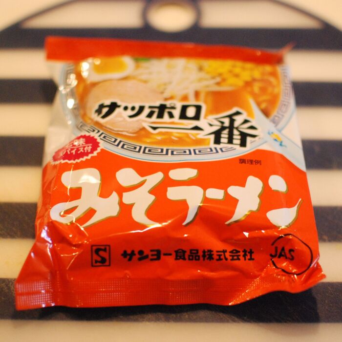 インスタントラーメンはこちらを使いました