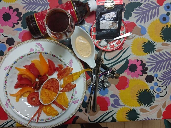 戸惑う・・・サラダ 🍅🍅🍅 🍅🍅🍅 🍅🍅🍅 🍅🍅🍅