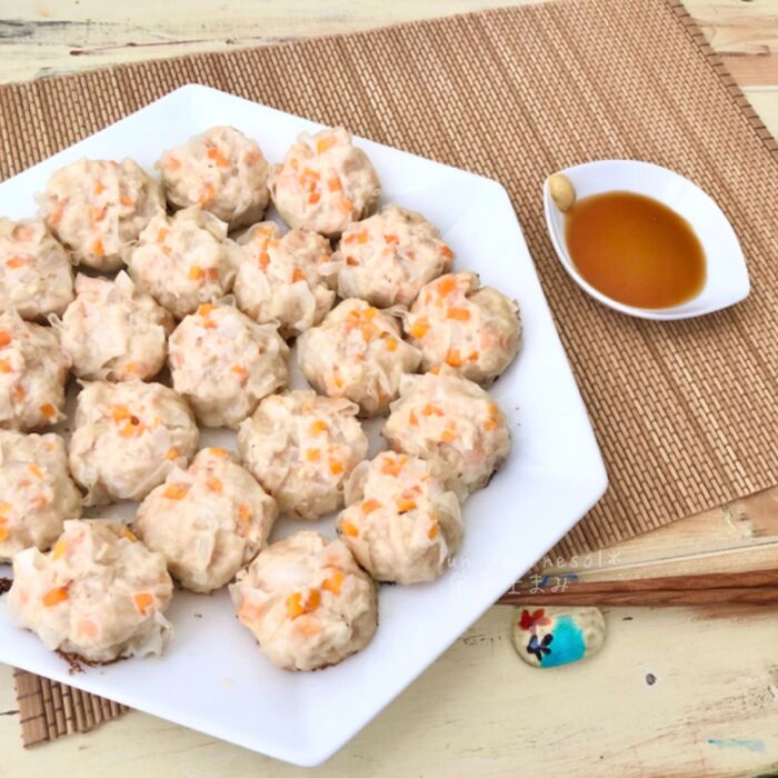 【とってもヘルシーであっさり!】肌荒れ解消に☆にんじん鶏シューマイ
