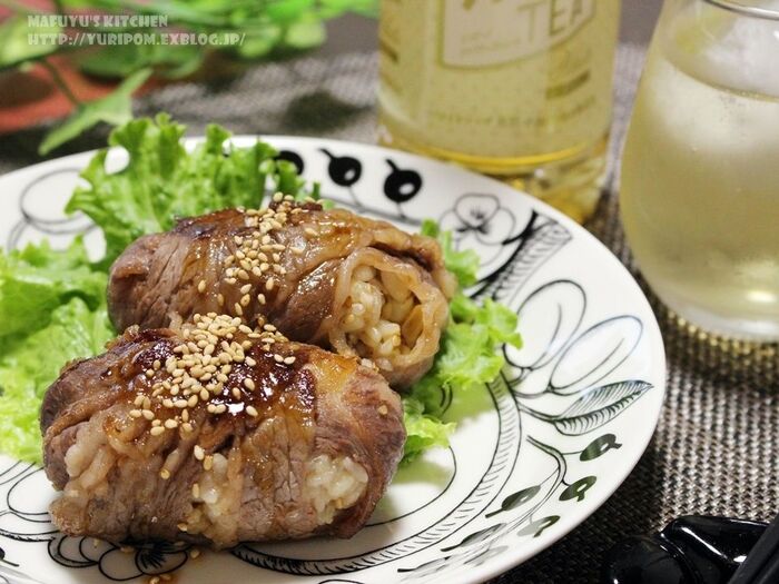 トウモロコシご飯で肉巻きおにぎり