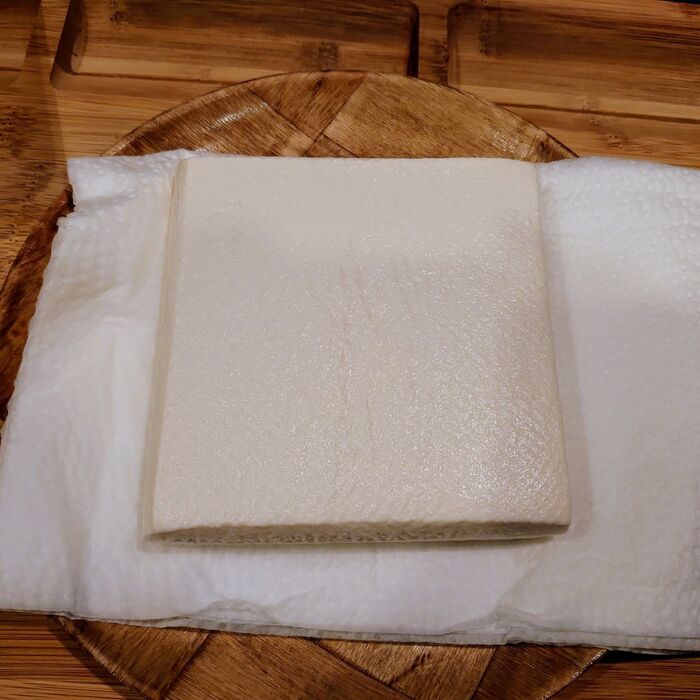 お豆腐は水切り