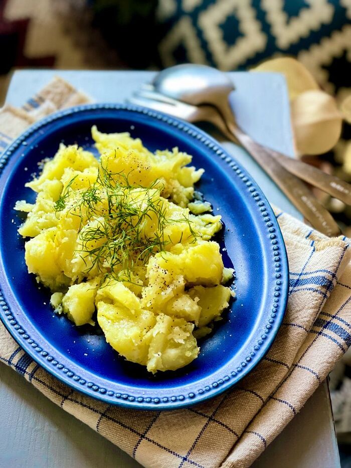 ハマる美味しさ♡食べ方も作りかたも、劇的シンプルなポテトサラダ!