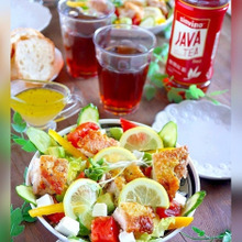【自家製レモンドレッシング】サクッと焼いたチキンソテーのサラダ ×JAVATEA